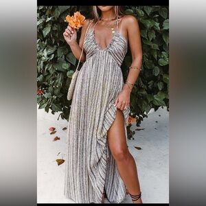 VICI MAXI DRESS